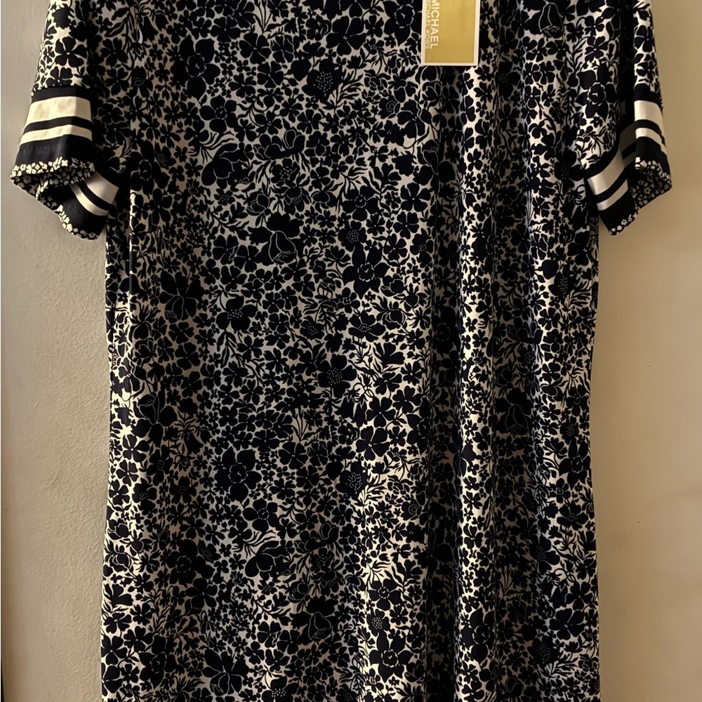 Michael Kors Navy and White Floral Knee length dress NWT - Picture 5 of 5